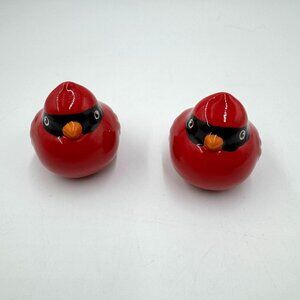 Vtg Red Cardinal Ceramic Salt & Pepper Shaker set Painted Bird Decor 3" x 2"